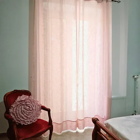 Al Cortile Del Pozzo Lejlighed Delia